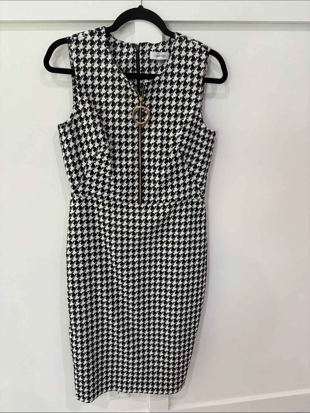 Calvin Klein Black and White Houndstooth pencil Dress with Gold Zip Ring